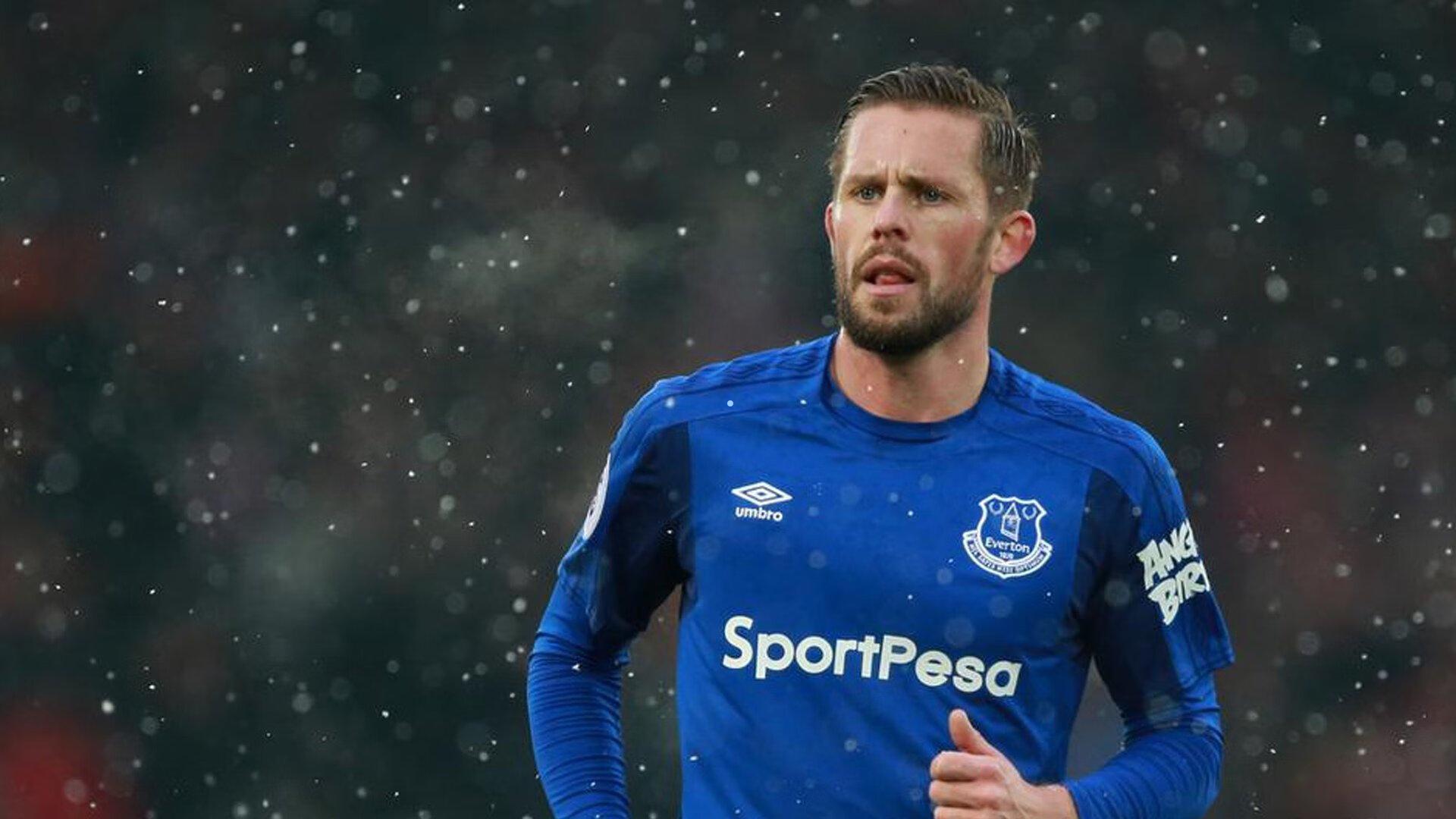 神级反应！奥萨尔遭封盖后逆天自抢自扣点燃球场