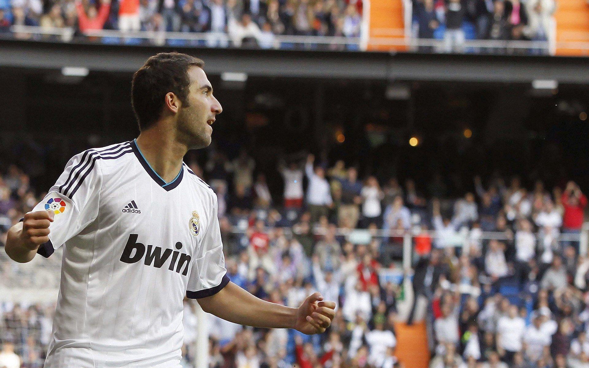 安东入选年度最佳阵容,认可与坚持,比赛虽憾未输