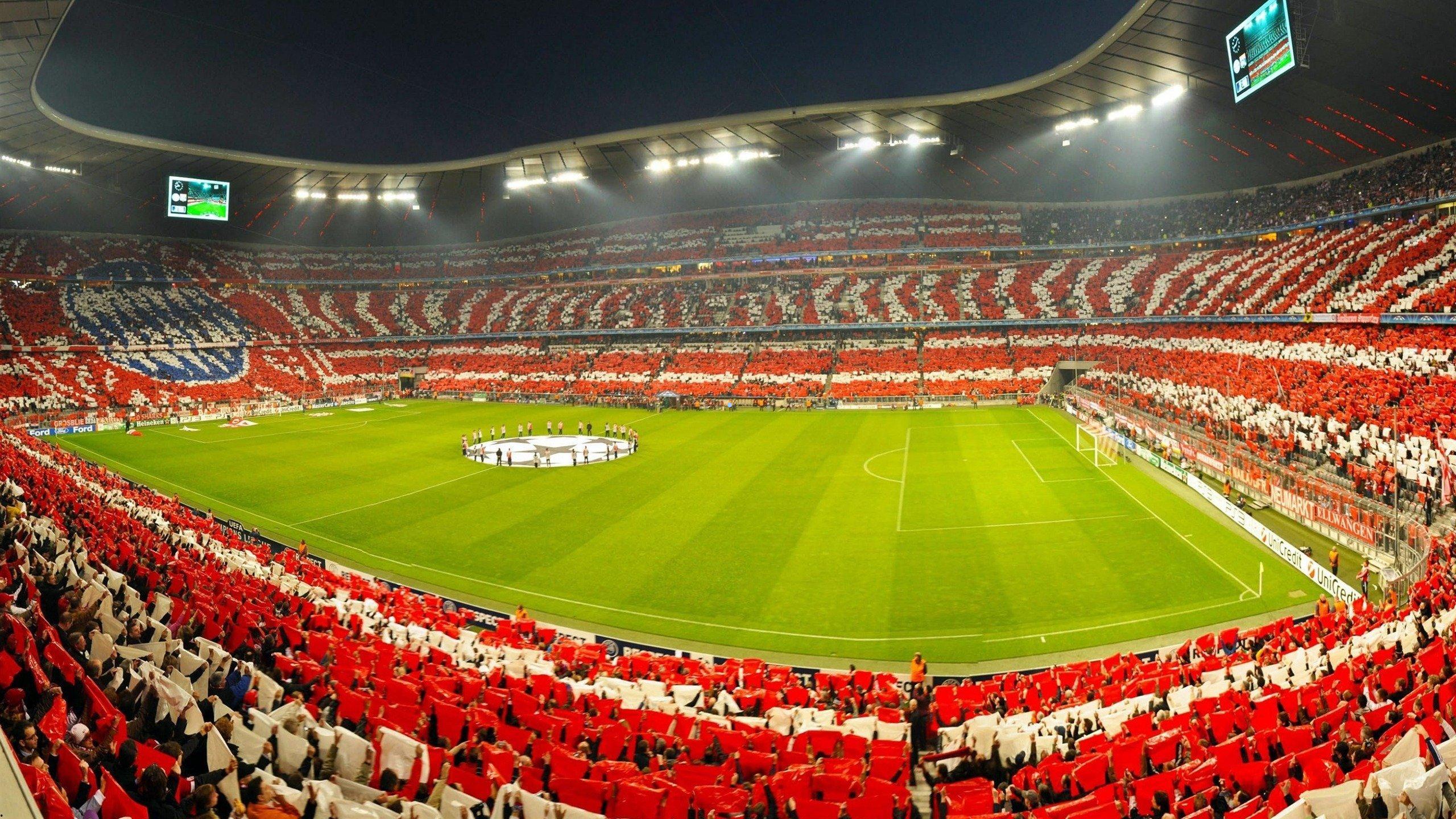 不败新星VS钢铁老炮!阿科斯塔惊天KO终结斯潘,重量级格局再起波澜